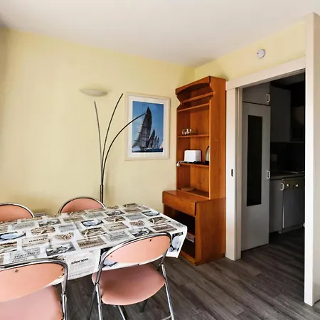 Appartement Parc - Maeva - 2 Pièces 6 Personnes Confort Mae-5114 Hyères